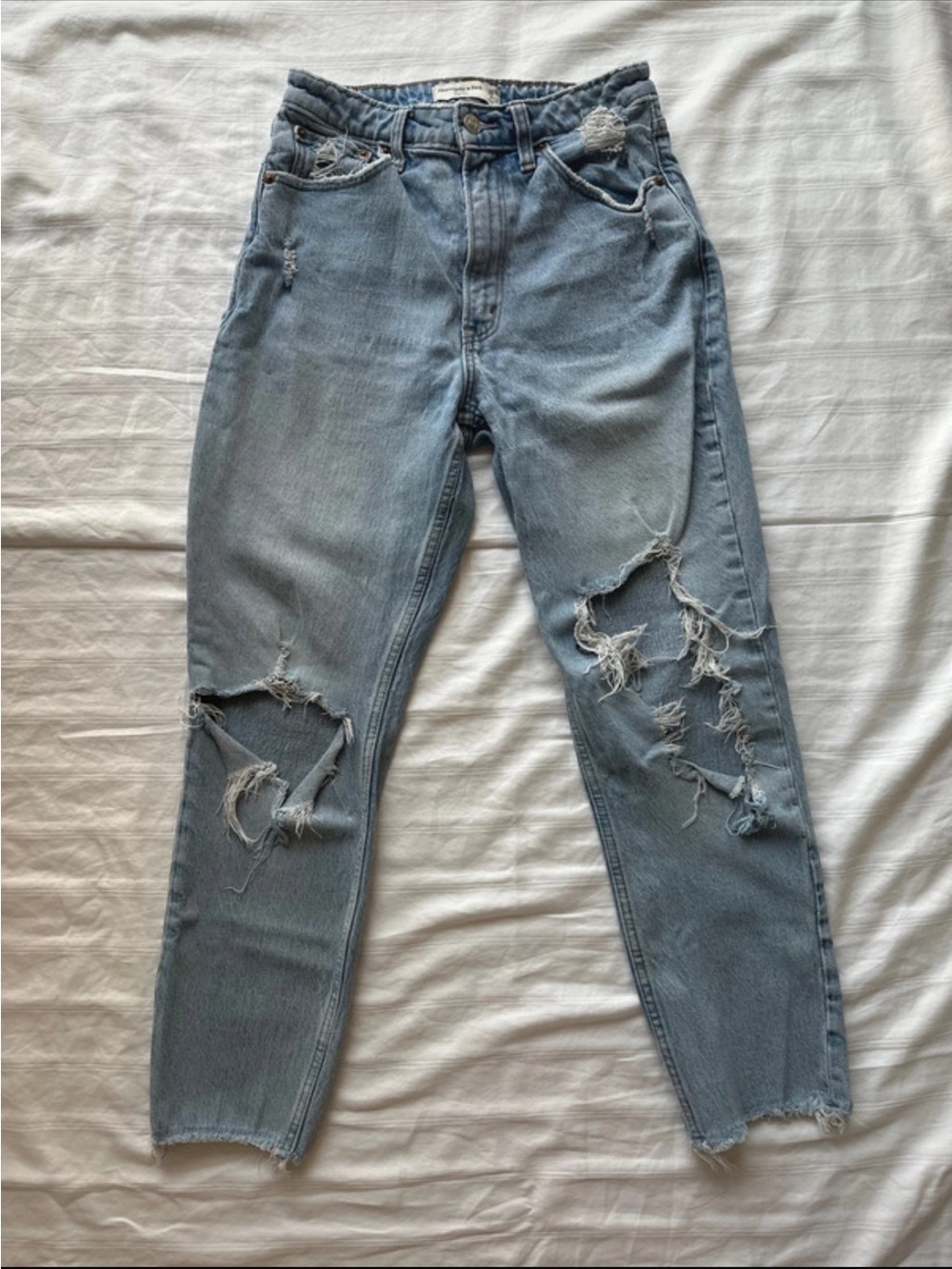 Abercrombie & Fitch The Mom High Rise Curve Love